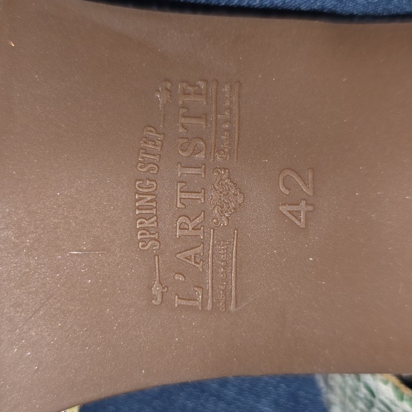 L'Artiste Valles Luxe Pump, Multi-Beige - Picture 7 of 9